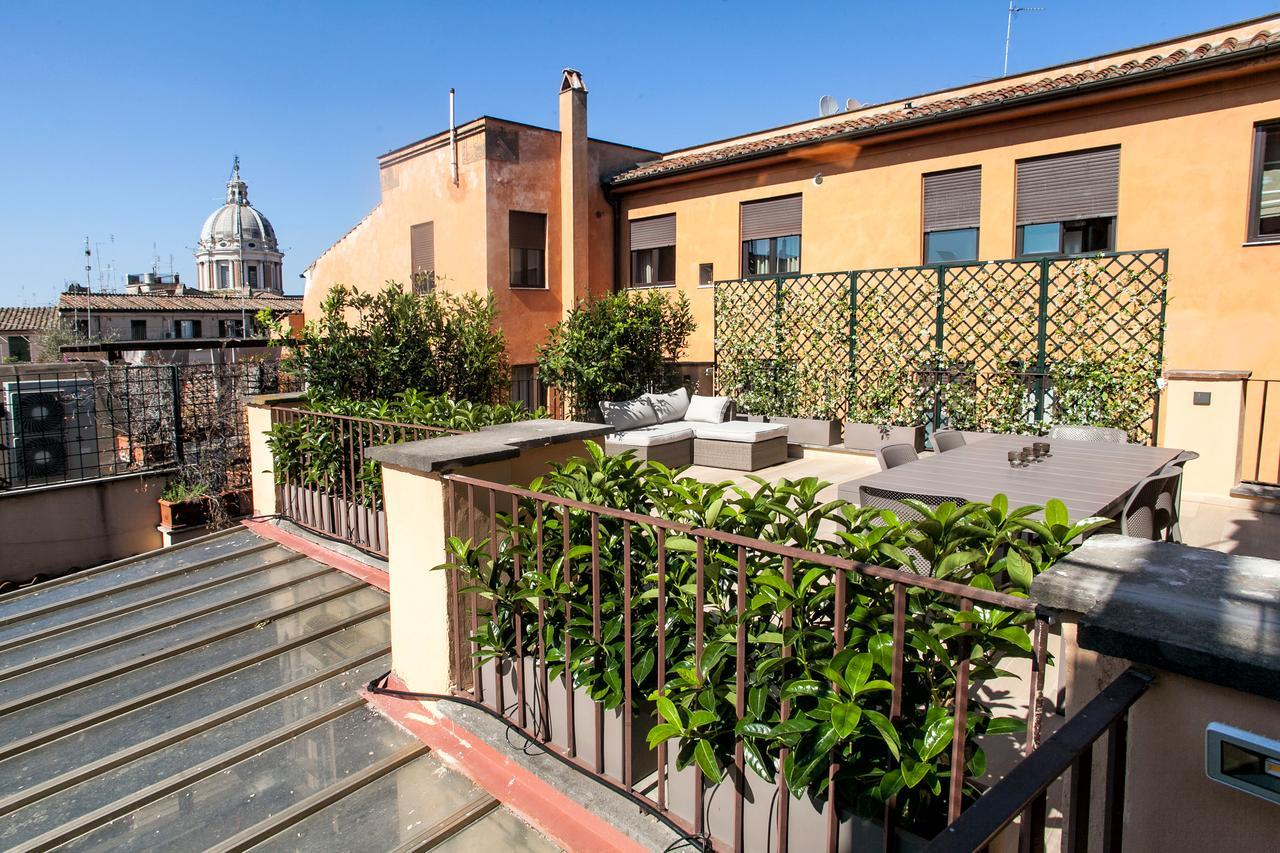 Spanish Steps Design Penthouse With Terrace Lejlighed